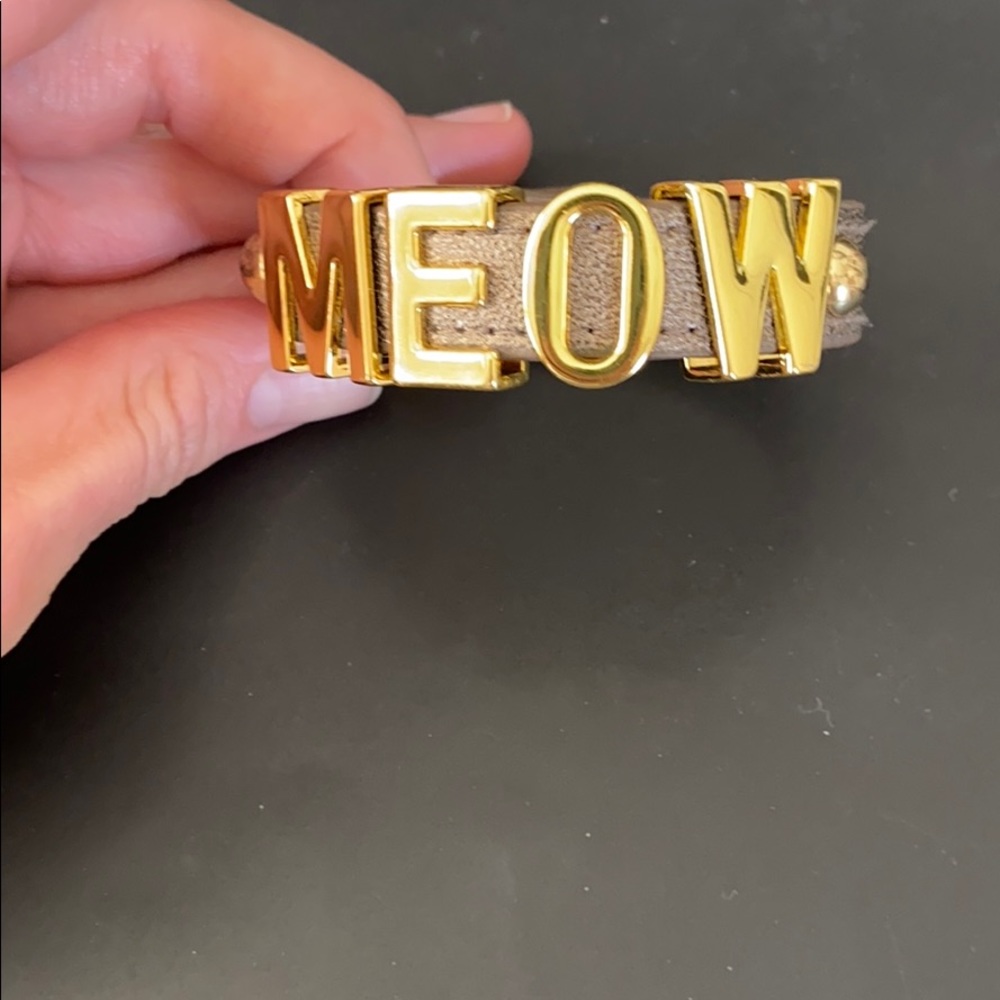 BCBG meow bracelet